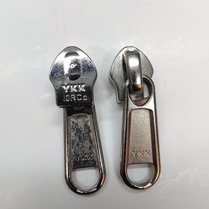 Extractor de nailon para <span class=keywords><strong>YKK</strong></span> No. 10 RC, extractor de Metal rectangular de adquisición de grupo empresarial genuino para bolsas con cremallera <span class=keywords><strong>YKK</strong></span> - Product Image 3