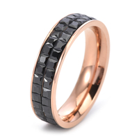 Bague élégance de luxe en acier inoxydable or 18 carats Nouvelle vente en gros de diamants de taille princesse en zircon dégradé coloré à double rangée