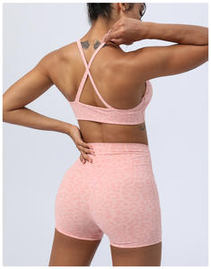 Set Yoga Motif Cheetah Push Up Butt Scrunch Cross Back Gym Fitness 2 Potong Pakaian Olahraga Cepat Kering Bahan Nylon Spandex - Product Image 5