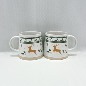 Christmas Reindeer Pattern Vintage Stoneware Ceramic Eco-friendly Dishwasher & Microwave Safe Customizable Colors Coffee Mug - Product Image 4