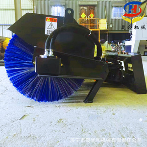 Barredora de calles Shandong Kunhe con cepillo angular para limpieza de pavimentos - Product Image 1