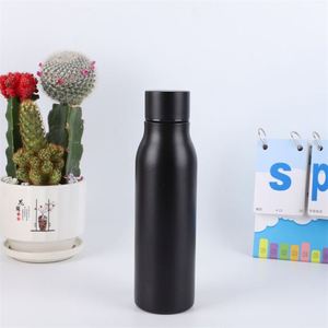 Poignée de bouteille en silicone doux au toucher, vente en gros d'usine, pièce de préhension élastique adaptée aux bouteilles isothermes à goulot étroit - Product Image 3
