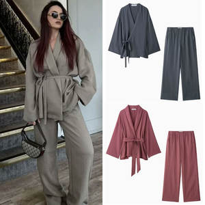 <span class=keywords><strong>Traje</strong></span> de tela de primavera 2025 para mujer, conjunto de dos piezas, <span class=keywords><strong>traje</strong></span> de moda de nuevo Color para mujer, Kimono informal de doble solapa <span class=keywords><strong>con</strong></span> Pantalones rectos - Product Image 2