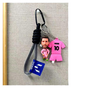 Llavero con Camiseta de Estrella de Fútbol, Juego de <span class=keywords><strong>Tres</strong></span> Piezas con Cordón, Colgante de Ronaldo, Neymar, Haaland, Recuerdo para Fanáticos del Fútbol, Regalo - Product Image 1