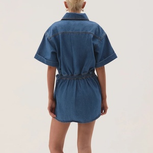 Robe en jean OEM tendance d'été avec fermeture boutonnée sur le devant et ceinture à nouer pour femme - Product Image 5