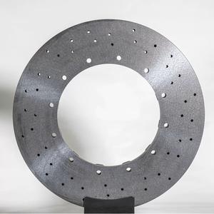 Disque de frein de roue arrière Rotors de disque de frein en céramique de carbone haute performance conçus pour R35 <span class=keywords><strong>Ferrari</strong></span> - Product Image 4