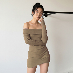 เดรสสั้นทรงเข้ารูปแบบไหล่เฉียง ดีไซน์เซ็กซี่มีสไตล์ สวยหรู ดูมีเสน่ห์ - Product Image 6