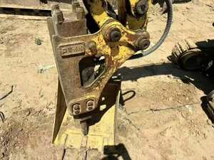 Mini-excavatrice 2,5 tonnes avec moteur Cummins Euro 5 EPA, livraison gratuite, machine chinoise d'occasion pour usage agricole, avec moteur, boîte de vitesses et pompe à engrenages - Product Image 6