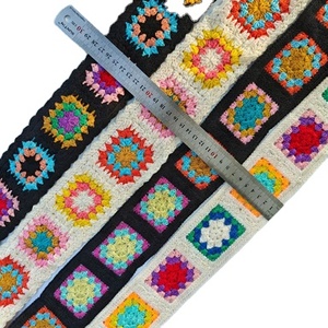 Passamaneria in pizzo <span class=keywords><strong>all</strong></span>'<span class=keywords><strong>uncinetto</strong></span> solubile in acqua, Nastro <span class=keywords><strong>all</strong></span>'<span class=keywords><strong>uncinetto</strong></span> etnico a quadrati granny, Pizzo ricamato personalizzato per abbigliamento - Product Image 1