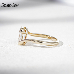 Anillo de Compromiso Starsgem de Oro Sólido de 14K con Diamante Cultivado en Laboratorio de Corte Esmeralda de 2.0ct, Anillo de Boda con Bisel Solitario - Product Image 2