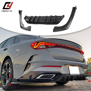 Spoiler Posteriore Sportivo a 3 Pezzi con Luce LED per <span class=keywords><strong>Kia</strong></span> K5 2020-2025, Nero Lucido Effetto Carbonio, Accessorio per Upgrade Aerodinamico Esterno - Product Image 5