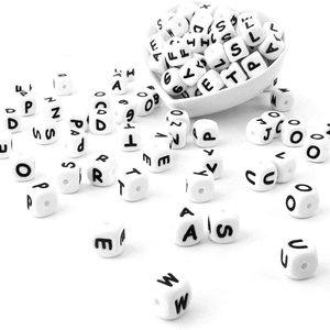 Perline a Forma di Lettera dell'Alfabeto in Silicone Alimentare a Cubo Quadrato da 12mm <span class=keywords><strong>con</strong></span> Consegna Rapida - Product Image 2