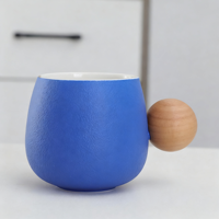 Mug à café en céramique de 300 ml, couleur unie, finition rugueuse, avec poignée en bois ronde, pour eau froide et chaude, cadeau pour la fête des mères