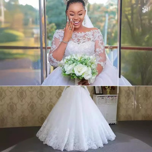 Wedding Dress O-Neck Lace Ball Gown Empire Waist White Plus Size Vintage Style Mid Sleeve - Product Image 2