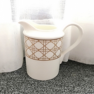 Juego de Café y Té Francés de Cerámica de Lujo de 15 Piezas, Diseño Minimalista, Venta al Por Mayor Directo de Fábrica en China - Product Image 5
