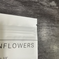 Fournisseur d'usine de papier kraft durable Sac d'emballage en feuille d'aluminium zip-lock imprimé avec logo personnalisé Paquets de fleurs et de graines de légumes