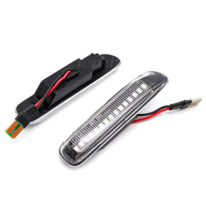 Luci di posizione laterali a LED fluenti dinamiche sequenziali per BMW serie 3 E46 limousine Touring coupé Cabriolet lampada con indicatori di direzione compatti - Product Image 3