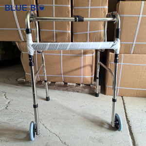 مشاية طبية خفيفة الوزن قابلة للطي للمسنين مصنوعة من سبائك الألومنيوم مع عجلات أمامية للمساعدة في المشي في المنزل - Product Image 1