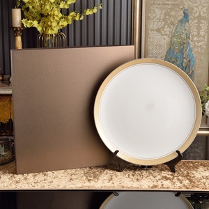 Assiette creuse grande taille en porcelaine fine, design élégant et luxueux, idéale pour la maison, présentée en coffret cadeau - Product Image 2