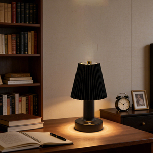 Lámpara de Mesa Moderna Minimalista con Cristal, Luz Blanca Cálida 3500K, Base de Latón Blanco, E26 LED AC 85-265V, Decorativa con Botón de Encendido - Product Image 3