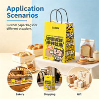 Sacs en papier carton ivoire surdimensionnés faits main personnalisés avec impression en héliogravure pour la publicité des boutiques de vêtements et des bougies artisanales
