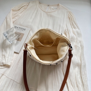 Borsa a Tracolla Fatta a Mano all'Uncinetto |   Borsa a tracolla da donna in stile boho con dettagli in perline per l'estate, la <span class=keywords><strong>spiaggia</strong></span> <span class=keywords><strong>e</strong></span> l'abbigliamento casual - Product Image 6