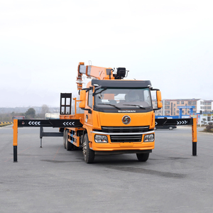 Nouveau <span class=keywords><strong>camion</strong></span>-grue télescopique de boom de transport de cargaison de la coutume CLW 6x4 25 tonnes <span class=keywords><strong>avec</strong></span> le <span class=keywords><strong>hayon</strong></span> - Product Image 2