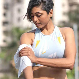 Lingettes humides pour le corps de grande taille en gros en usine Lingettes humides pour la gymnastique Lingettes humides jetables épaissies et parfumées. - Product Image 6