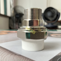 Raccord de tuyau ppr expédition rapide matériaux de plomberie en plastique réutilisables ppr al ppr mâle union de fer pour la maison