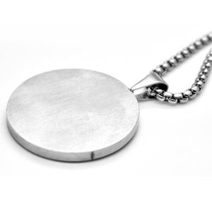 Pendentif rond en coquillage blanc de style européen et américain, pendentif boussole en coquillage gravé en croix - Product Image 3