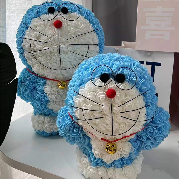 โดราเอมอนสีน้ำเงิน ขนาดกลาง + กล่องของขวัญ