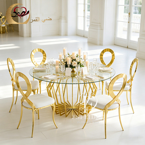 เฟอร์นิเจอร์ห้องอาหาร โต๊ะสี่เหลี่ยมสแตนเลสสีทองทันสมัย พร้อมเก้าอี้สำหรับใช้ในโรงแรม - Product Image 4