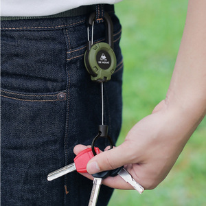 Carrete Retráctil para Llaves con Mosquetón, Soporte Resistente Antipérdida para Llaves, Llavero para Camping y Senderismo al Aire Libre con Clip en D - Product Image 2