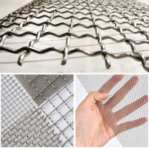 Maille métallique tissée en acier inoxydable personnalisée, résistante à la corrosion, avec des trous carrés et des fils recourbés - Product Image 4