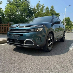 <span class=keywords><strong>Citroen</strong></span> C5 AIRCROSS 350THP 6AT 2WD LHD 5 Posti Benzina SUV Compatto Sedili in Pelle Cerchi in Lega R19 Pneumatici 2017 - Product Image 1