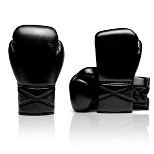 Nouveaux ensembles de boxe tendance en cuir véritable noir mat avec logo personnalisé, pour entraînement et sparring, incluant gants, casque et protections inguinales, à prix de gros - Product Image 1
