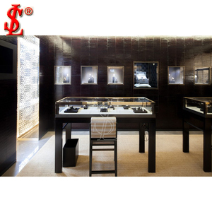 Diseño de Mostrador para Tienda de Cosméticos en Centro Comercial, Vitrina de Perfumes de Vidrio con Iluminación LED, Exhibidor de Cosméticos para Venta al por Menor, Estante de Exhibición, Mueble de Exhibición - Product Image 4