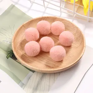 Barato suave pompón <span class=keywords><strong>de</strong></span> peluche pompones bola 25mm pompones DIY artesanía <span class=keywords><strong>de</strong></span> costura hecha a mano juguete para niños - Product Image 1