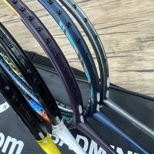 Raquettes <span class=keywords><strong>de</strong></span> <span class=keywords><strong>badminton</strong></span> 1000Z/800Pro/700PRO/800LT <span class=keywords><strong>haut</strong></span> <span class=keywords><strong>de</strong></span> <span class=keywords><strong>gamme</strong></span>, design moulé par double injection avec mousse interne, manche en carbone - Product Image 6