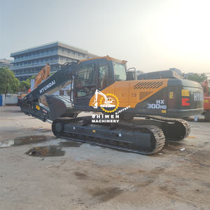Excavadora de cadenas HYUNDAI HX300HD usada de 30 toneladas, modelo 2022, motor Cummins C8.3, maquinaria de movimiento de tierras, en stock, a bajo precio. - Product Image 5