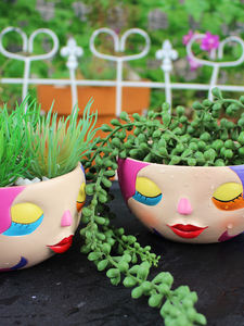 Visage avec <span class=keywords><strong>les</strong></span> <span class=keywords><strong>yeux</strong></span> <span class=keywords><strong>fermés</strong></span> Pot de fleur planteur succulent mignon Pots pour plantes succulentes planteur intérieur visage avec <span class=keywords><strong>les</strong></span> <span class=keywords><strong>yeux</strong></span> <span class=keywords><strong>fermés</strong></span> Pots de plantes - Product Image 2
