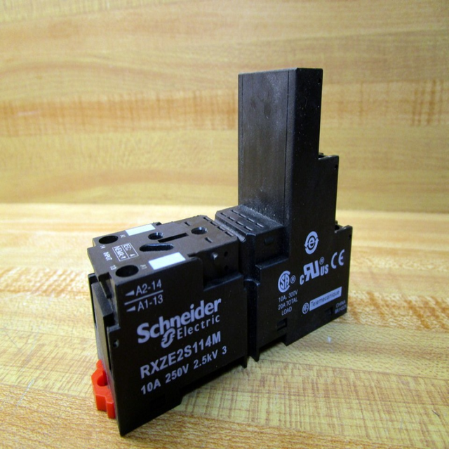 Industrial Automation RXZE2S114M Stock in Warehouse PLC