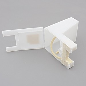 Boîte de récupération d'huile en forme de L Schindler HLP68 85x93mm pour rail de guidage de contrepoids de cabine d'ascenseur avec feutre - Product Image 2