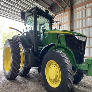 Fort tracteur John Deeree 7230R avec une technologie de pointe pour les fermes modernes et les grandes opérations sur le terrain - Product Image 6