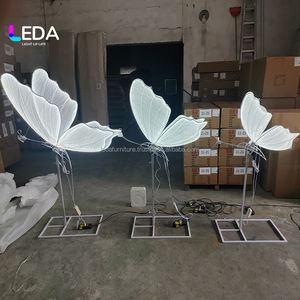 LEDA Nuevo Diseño Personalizado de Decoración de Mariposas Luminosas para Bodas, Cumpleaños, Navidad, Fiestas, Dormitorios y Hogar - Product Image 2