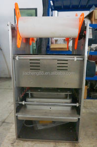 Offre Spéciale Petite boîte à lunch debout automatique Machine de remplissage et de scellage d'emballage de boîte à emporter de fruits frais facile à utiliser - Product Image 2