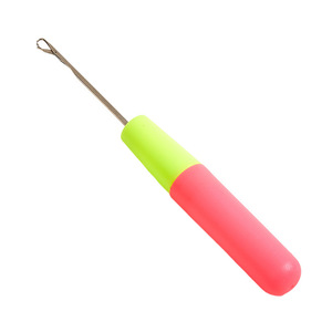 Aguja de plástico para extensiones de cabello, con bloques de color rosa y verde, para uso en salón - Product Image 4