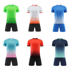 قمصان كرة قدم رياضية خفيفة الوزن بأكمام قصيرة مصنوعة حسب الطلب من البوليستر 100٪ بخدمة تصنيع المعدات الأصلية بالجملة - Product Image 1