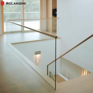 Sistema di Ringhiera per Scale Moderno Senza Cornice con Perni in Vetro e Spigot in Lega di Alluminio Pre-Inseriti per Balconi Interni/Esterni e Ospedali - Product Image 1