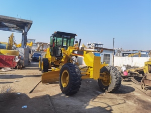 รถเกรด Caterpillar CAT 140H มือสองพร้อมส่วนประกอบเครื่องยนต์หลัก - Product Image 3